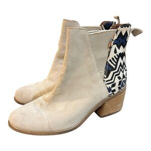 Toms Women's Esme Boot Size 7.5 Block Heel Chelsea Cream Tan Suede Jacquard Boho